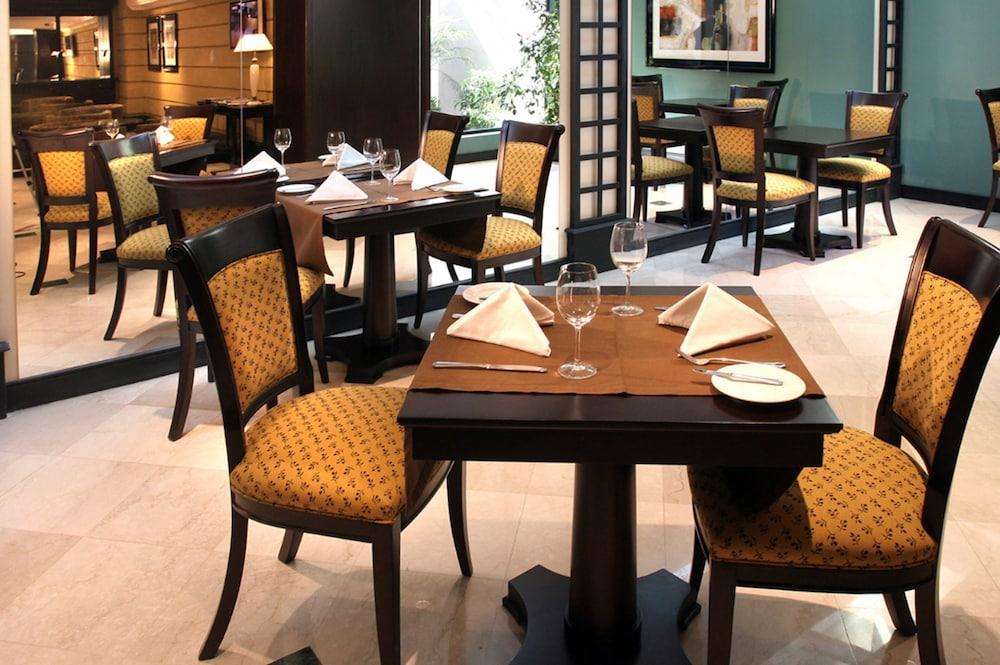 Amerian Executive Mendoza Hotel Eksteriør bilde
